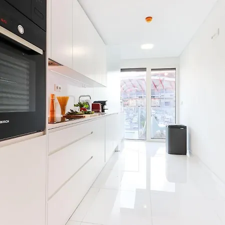 Benfica Lux Terrace By Homing *
